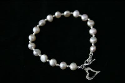 WHITE PEARL BRACELET & 925 SILVER BEADS, HEART, CLASP